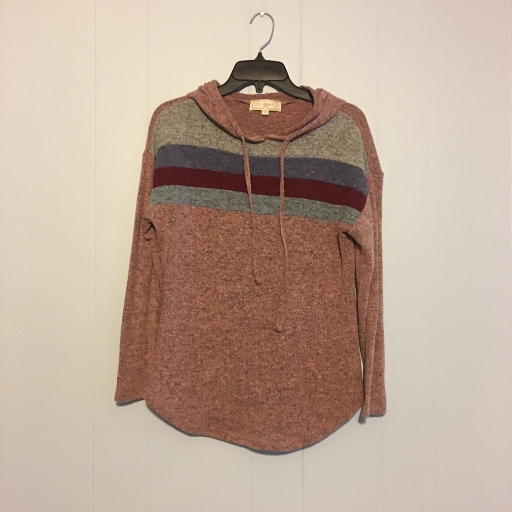 No comment brand hooded sweater
